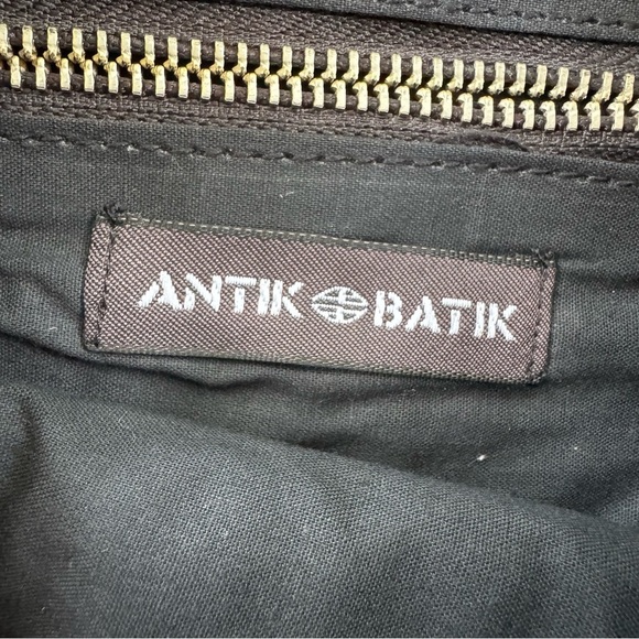 Antik Batik Cuzco Embroidered Beaded Convertible Clutch Black - Picture 12 of 13